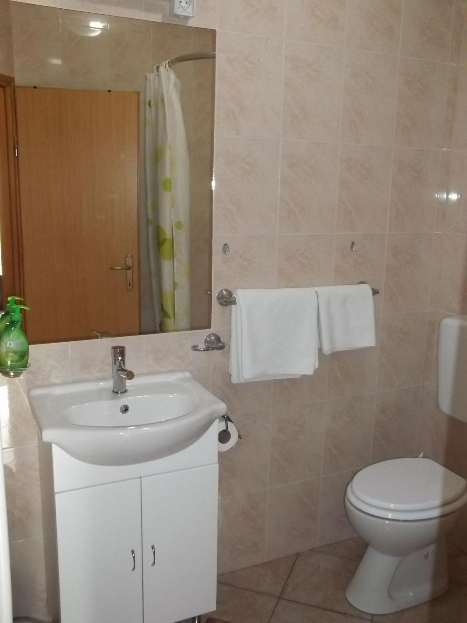 Apartments Bozic Grabovac  Zimmer foto