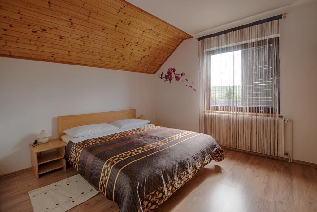 Apartments Bozic Grabovac  Exterior foto